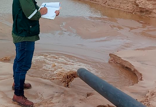 Cooperativa sin licencia ambiental vierte aguas residuales al río Piraí