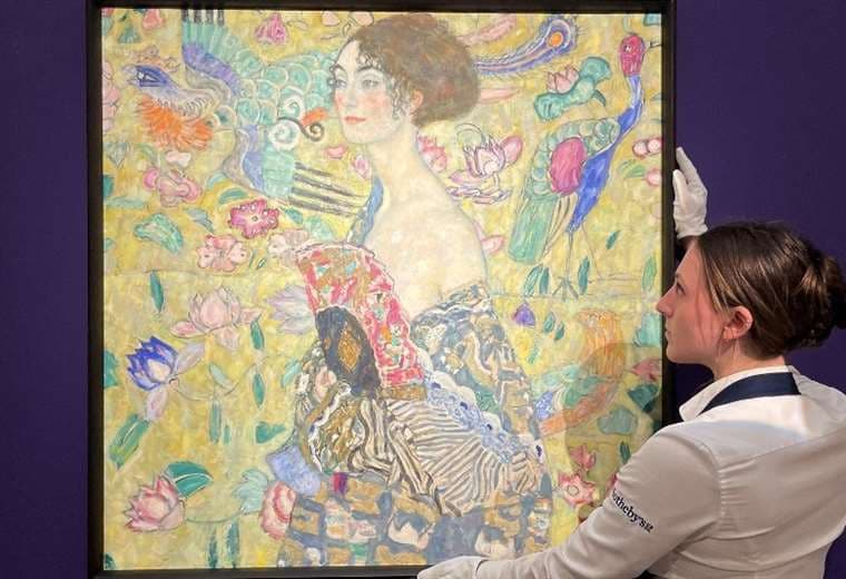 "Dama con abanico" de Klimt