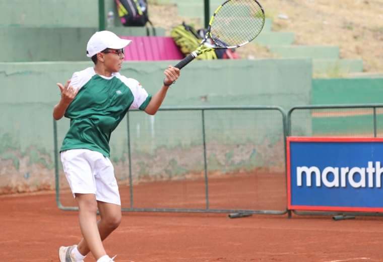 Matías Rivero jugó singles y dobles. Ganó ambos partidos. Foto: FET