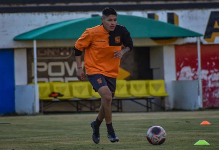 Denilson Valda ya se entrena en el equipo atigrado. Prensa The Strongest