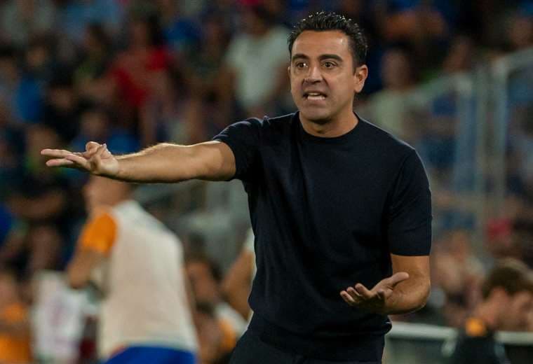 Xavi podría ser destituido como técnico del Barça