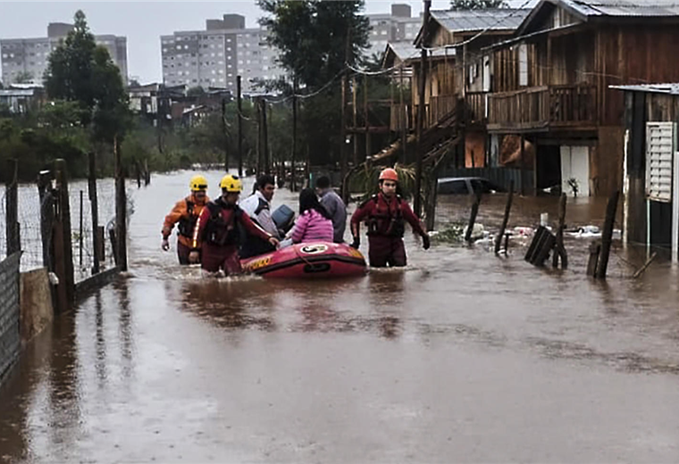 Muchas comunidades quedaron inundadas a causa de las lluvias. Foto. Internet 