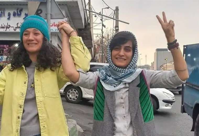 Iran Elahe Mohammadi y Niloufar Hamedi salieron en libertad tras 15 meses de prisión.