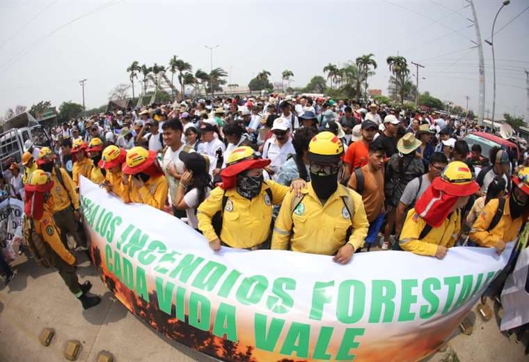 Municipios esperan por ayuda tras la declaratoria de desastre por incendios