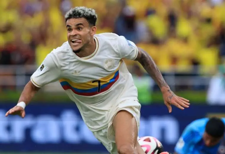 Luis Fernando Díaz marcó el segundo gol de la selección colombiana. Foto: EFE