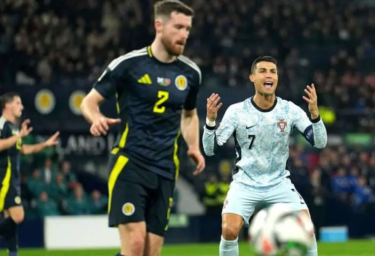 Cristiano Ronaldo no pudo anotar en este partido. Foto: EFE