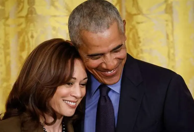 "Querida, querida amiga mía": la especial relación entre Barack Obama y Kamala Harris (y cómo se han ayudado a potenciar sus carreras políticas)