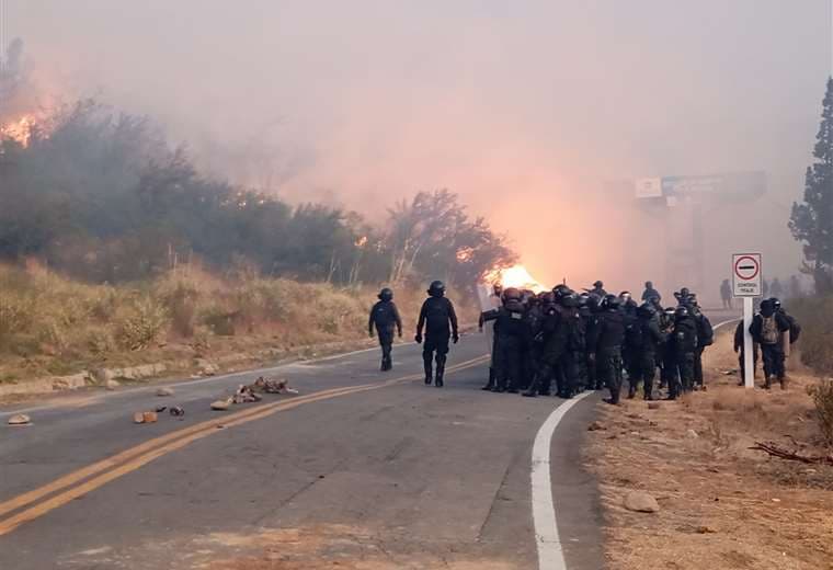 Desbloquean Epizana, carretera que une a Cochabamba con Santa Cruz