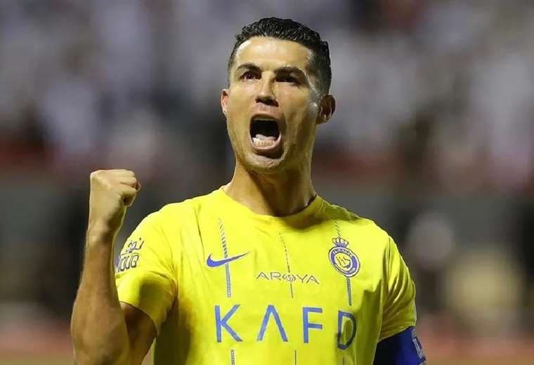 Cristiano Ronaldo, el mejor pagado en 2024 con ingresos por 285 millones de dólares