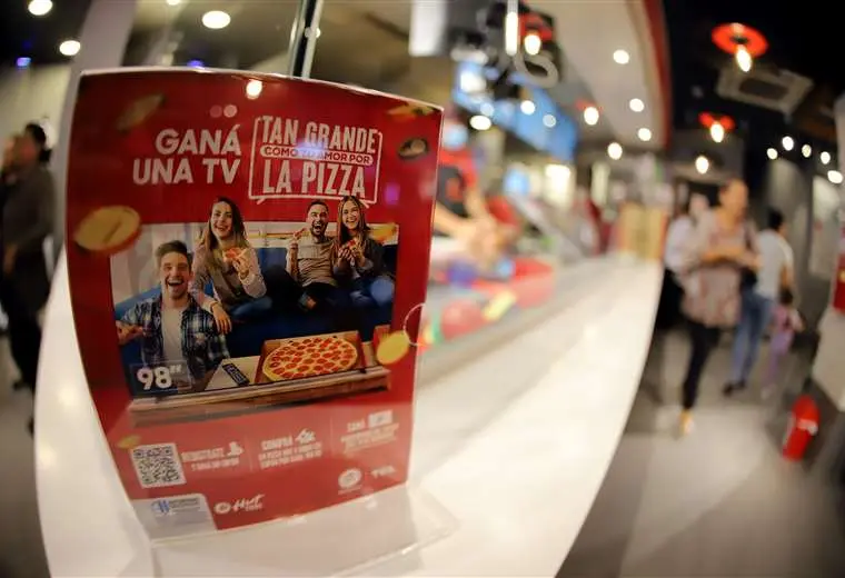 PIZZA HUT presenta HUT Coins, el club de fidelización de los pizza lovers bolivianos