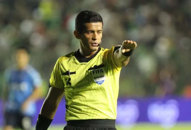 Ivo Méndez es el número uno del arbitraje boliviano. Foto: Archivo