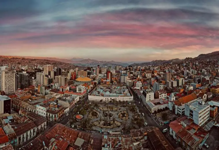 Hoy en día, La Paz es una ciudad dinámica y diversa