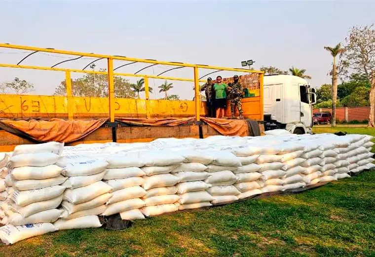 Capturan a un ciudadano paraguayo traficando más de 100 kilos de cocaína en un camión con sal