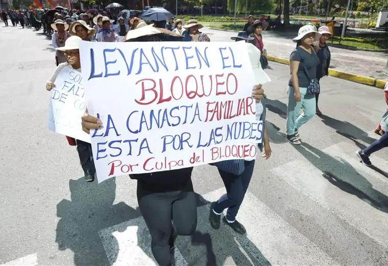 Los gremiales de Cochabamba exigen desbloqueo de carreteras/Foto: APG