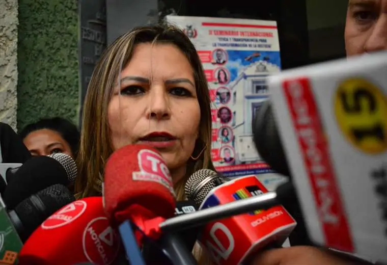 Sandra Gutiérrez, fiscal departamental de Tarija, alista informe sobre causa contra Evo