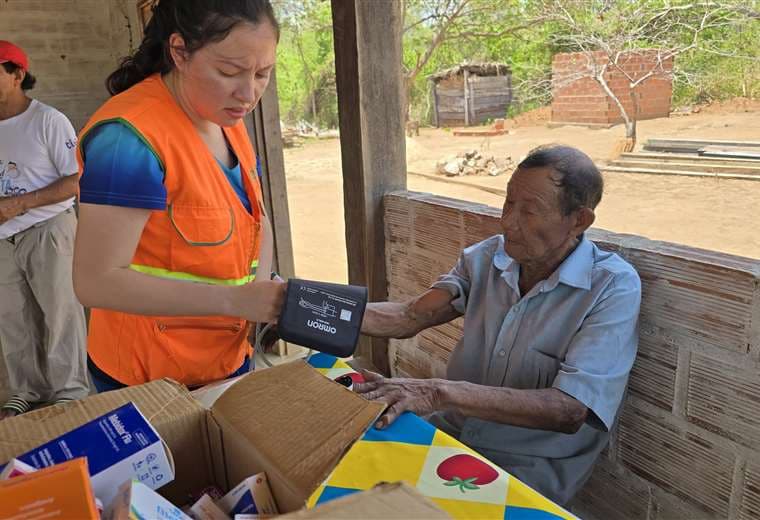 Sedes brindó atenciones médicas post incendios para evitar problemas de salud en comunidades 