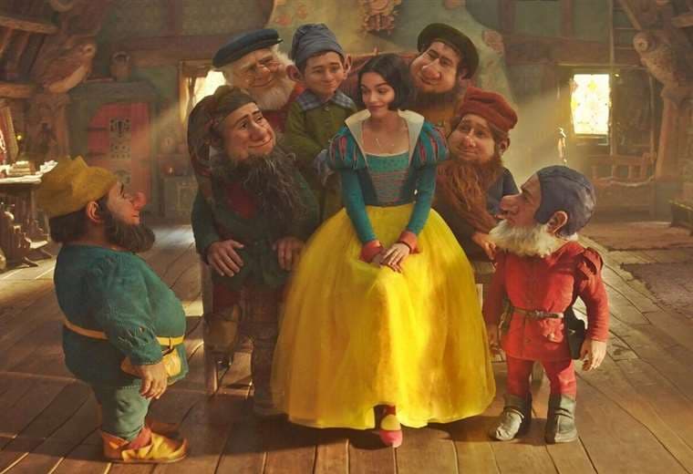 El nuevo origen de Blancanieves: El live-action cambia la historia clásica de Disney