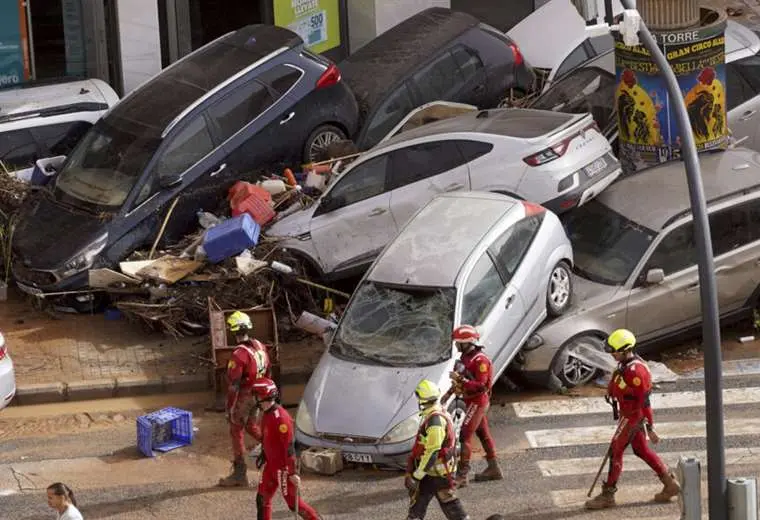 ¿Por qué se tardó tanto en alertar del temporal a la población en Valencia?