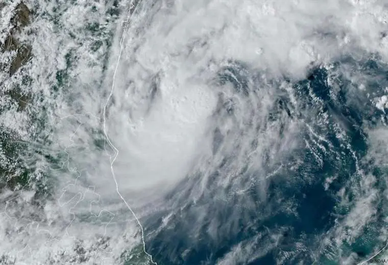 Tormenta Milton se convierte en huracán antes de llegar a EE.UU.