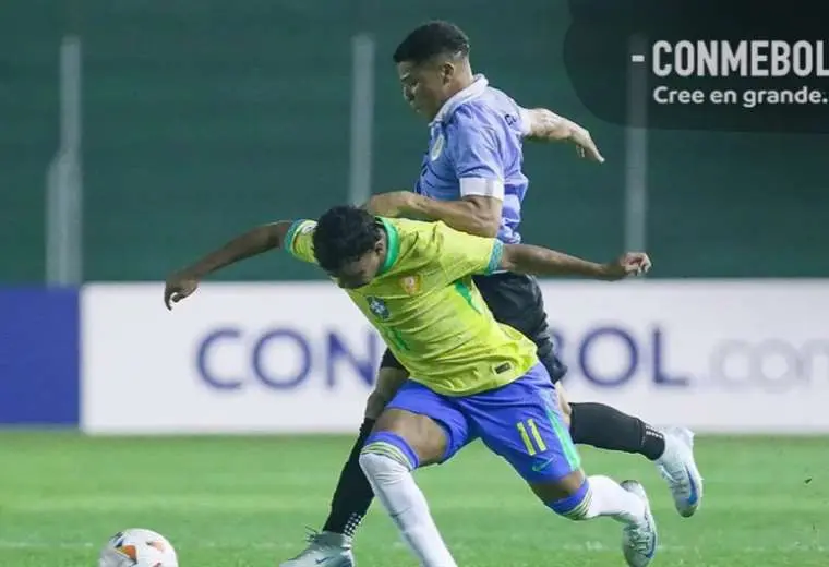 Uruguay y Brasil protagonizaron un buen partido. Foto: Conmebol