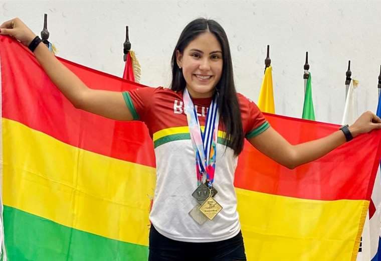 La campeona mundial de ráquet, Micaela Meneses, dejará de competir por falta de apoyo