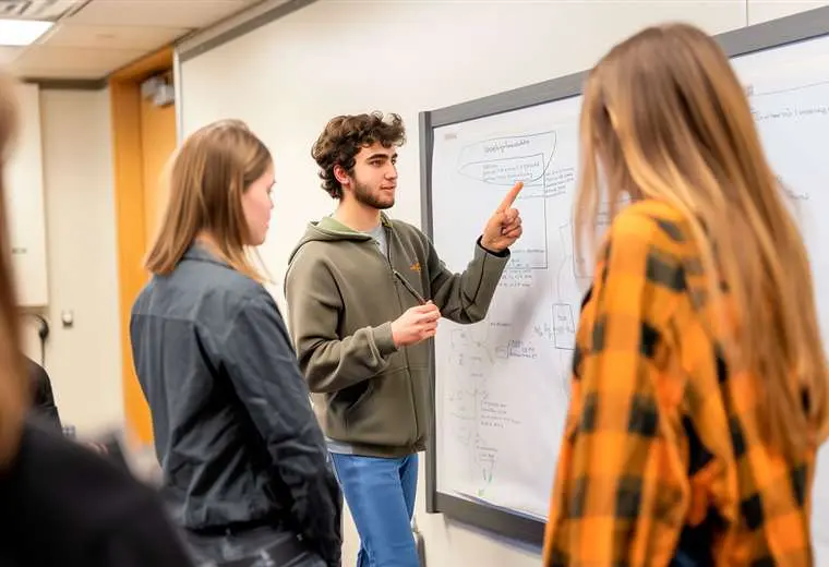 Metodologías innovadoras preparan a los estudiantes para un futuro dinámico