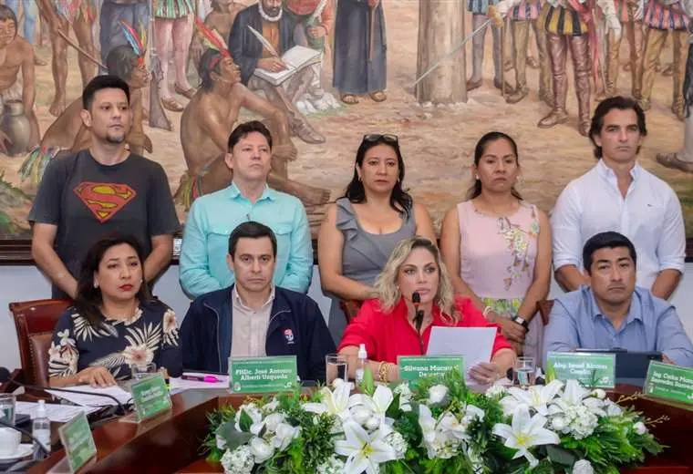 “Señor alcalde, haga su trabajo”: el pedido de los concejales que están cercados por los transportistas