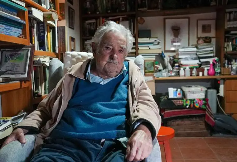 "Soy un viejo medio loco, porque filosóficamente soy un estoico... Y eso no encaja en el mundo de hoy": entrevista con José "Pepe" Mujica