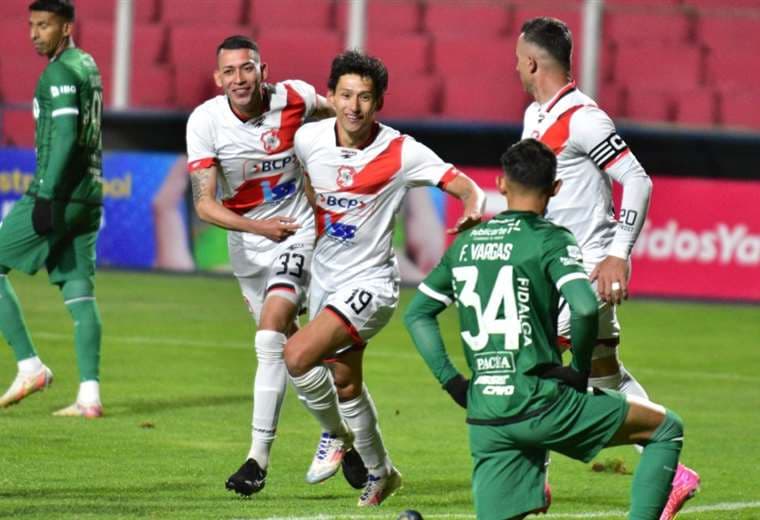 Nacional ganó (4-1) a Oriente Petrolero y lo dejó sin chance de llegar a un torneo internacional