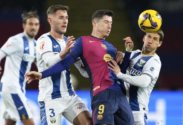 El Barcelona perdió (0-1) sorpresivamente de local ante el Leganés, pero sigue líder