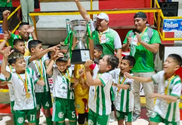 Santa Cruz, campeón del Nacional de Selecciones Sub-8 Masculino de Futsal