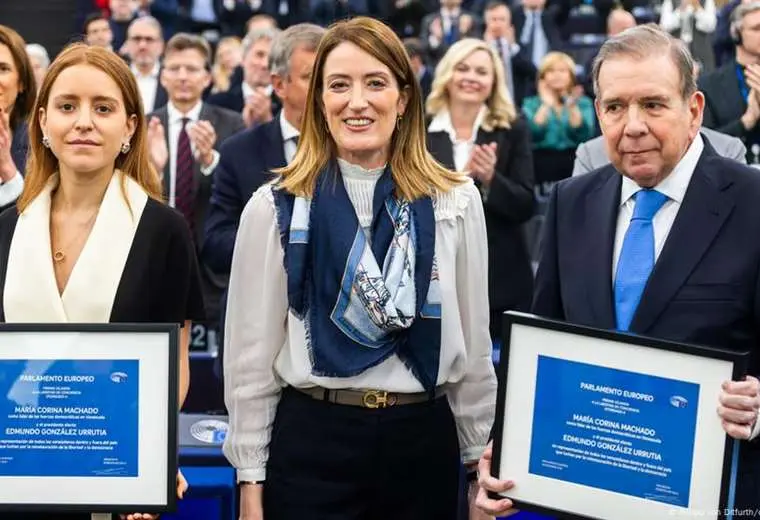 Parlamento Europeo entrega premio Sájarov a González y Machado