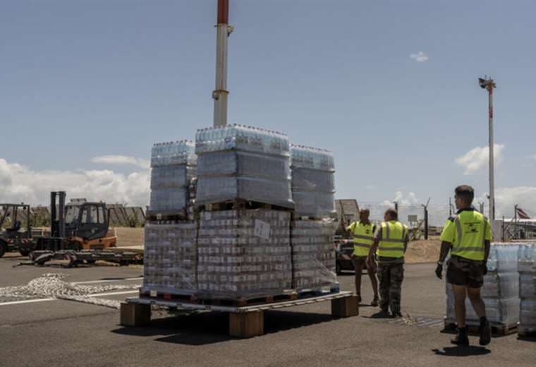 Ciclón Chido: la falta de agua en la isla francesa de Mayotte hace temer el regreso del cólera