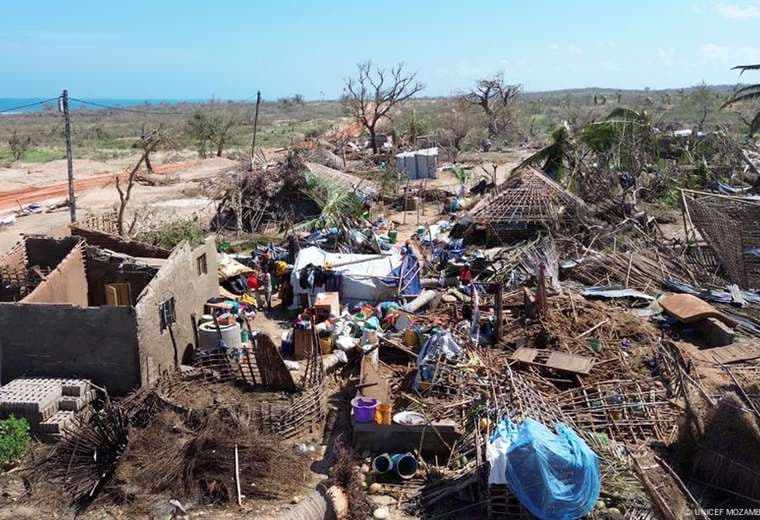 Muertos por paso de Chido por Mozambique aumentan a 94