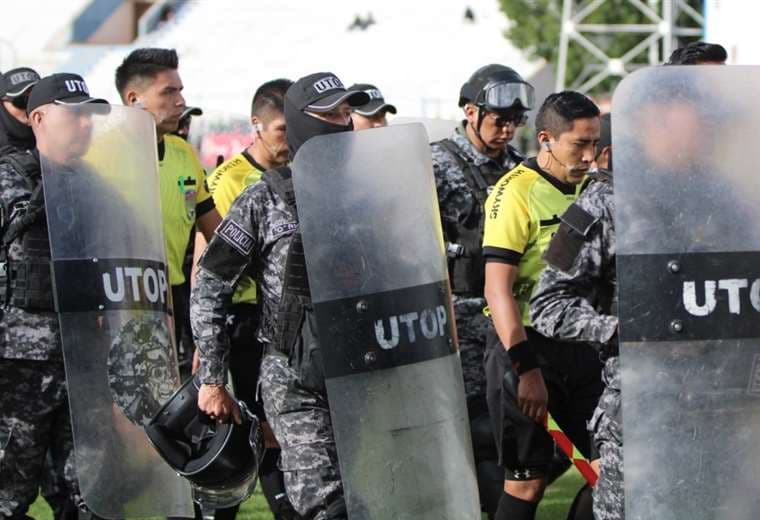 Lo que dice el artículo 74 del Código Disciplinario de la FBF sobre abandono de cancha