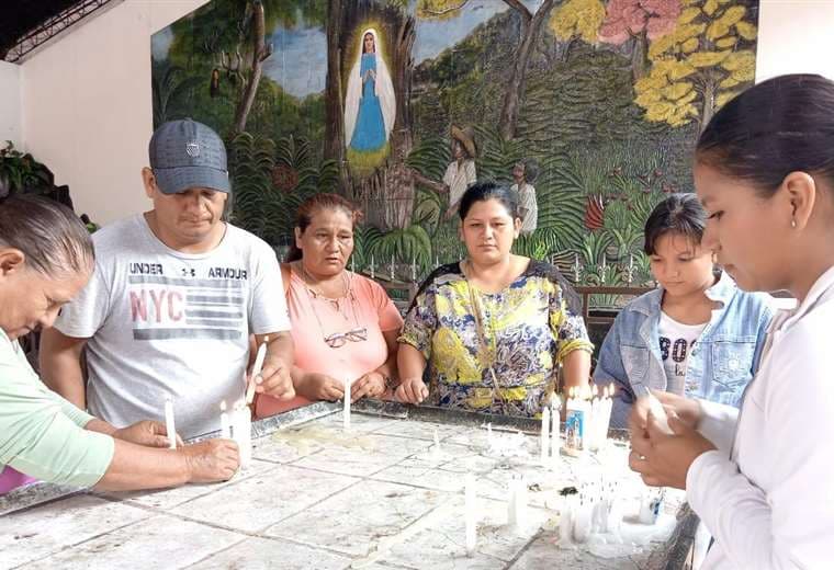 La familia Coca camina cada año hasta el santuario Foto: Deisy Ortiz 