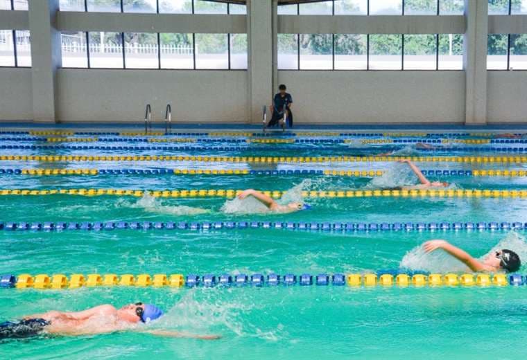 Cerca de 250 nadadores compitieron en la Villa Imperial. Foto: Febona