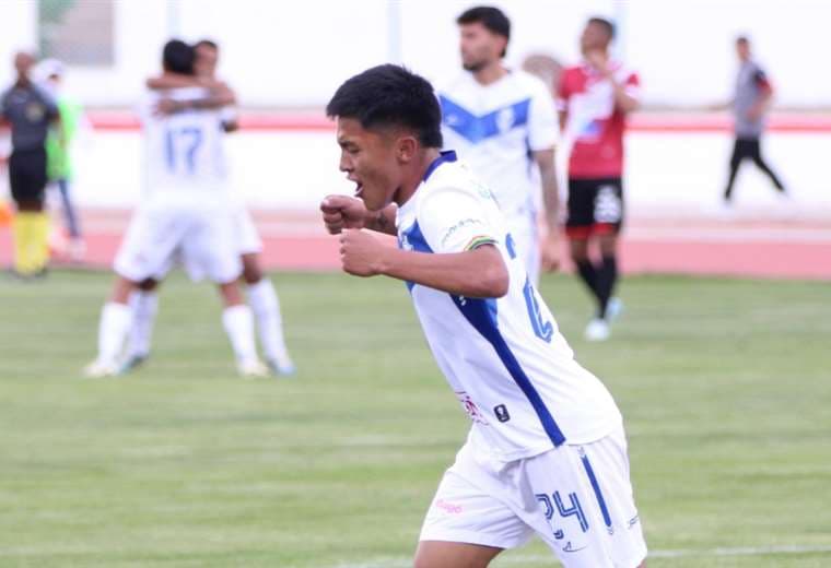 El juvenil Aldair Mamani marcó el primer gol de GV San José. Foto: APG Noticias 