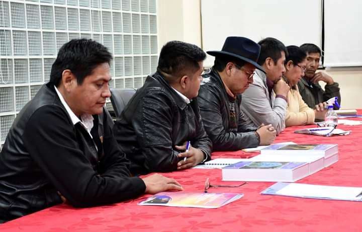 Reunión de los miembros de la Organización Indígena Chiquitana