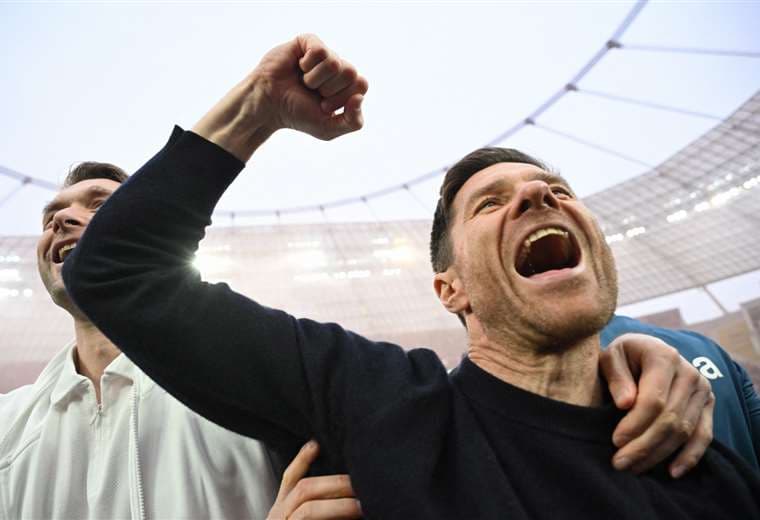 Xabi Alonso, el padre de la criatura. Campeón con el Leverkusen. Foto: AFP