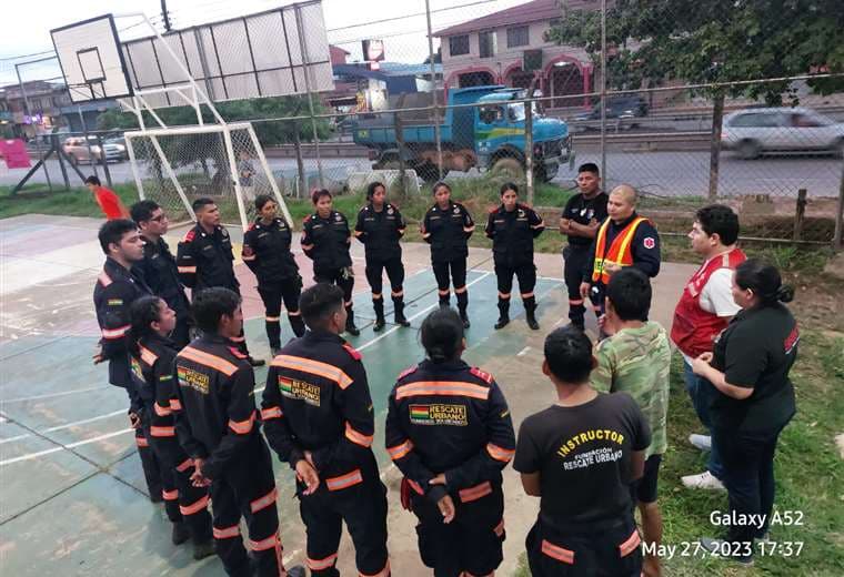 Los bomberos voluntarios están de aniversario