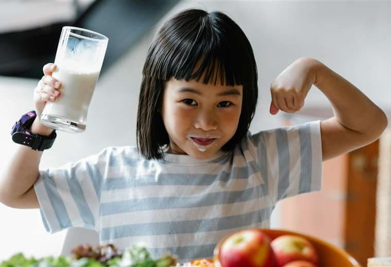 Los niños deben desayunar todos los días por su salud