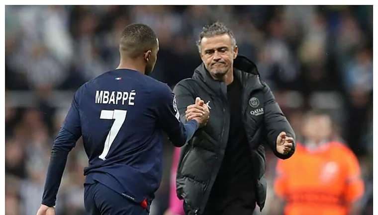 Mbappé "es una leyenda del París SG", elogia Luis Enrique