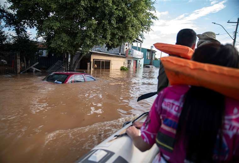 Socorristas no cesan a pesar de las nuevas lluvias en el sur de Brasil