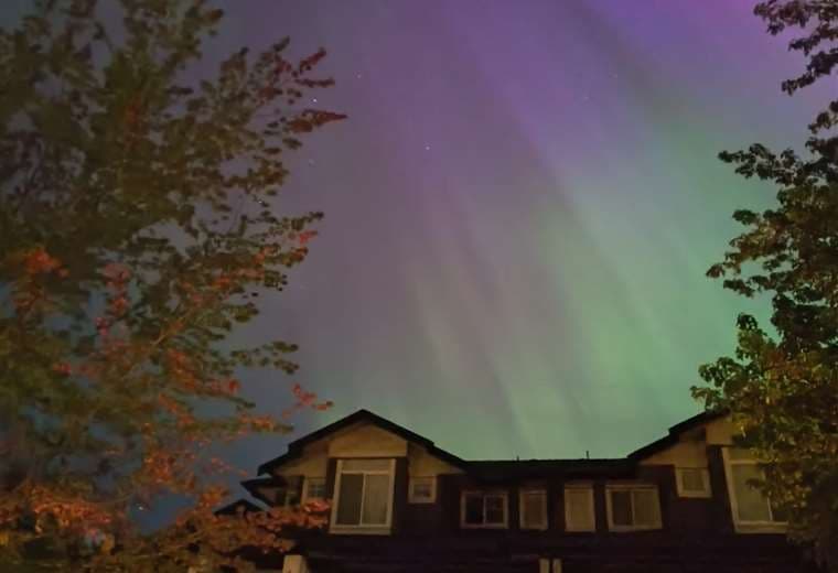 Nueva noche propicia para las auroras boreales, en plena tormenta solar