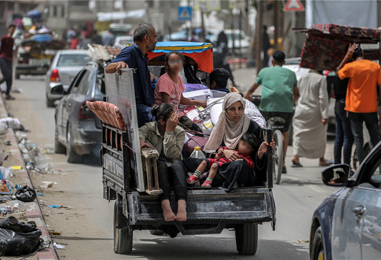 Israel ordena nuevas evacuaciones en Rafah y sigue bombardeando