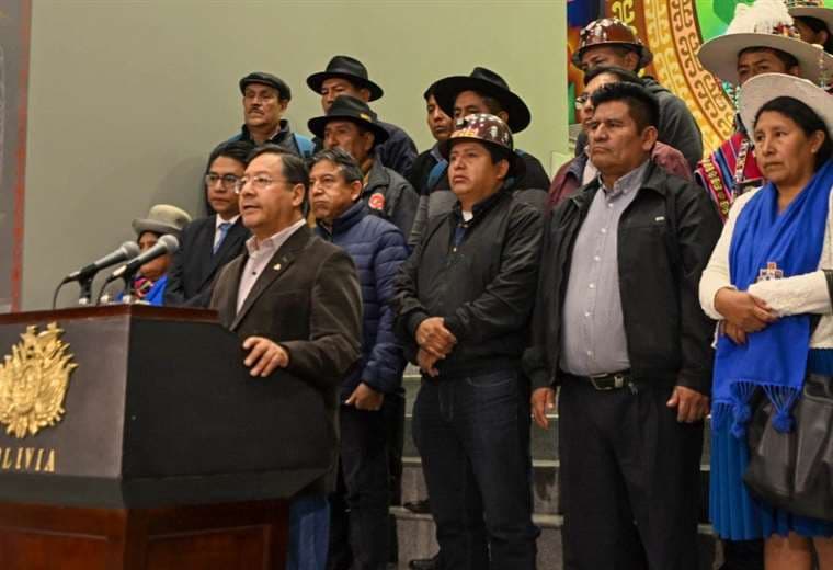 Cívicos califican como triunfo del pueblo boliviano
 la abrogación del Decreto 5143