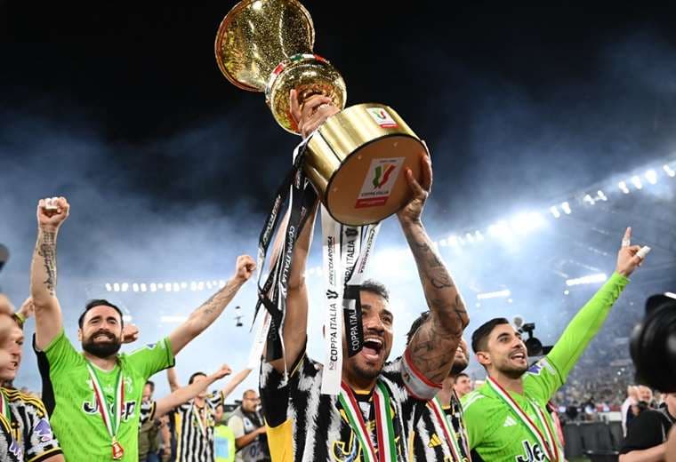 Juventus en el festejo de la 15ta Copa de Italia. AFP
