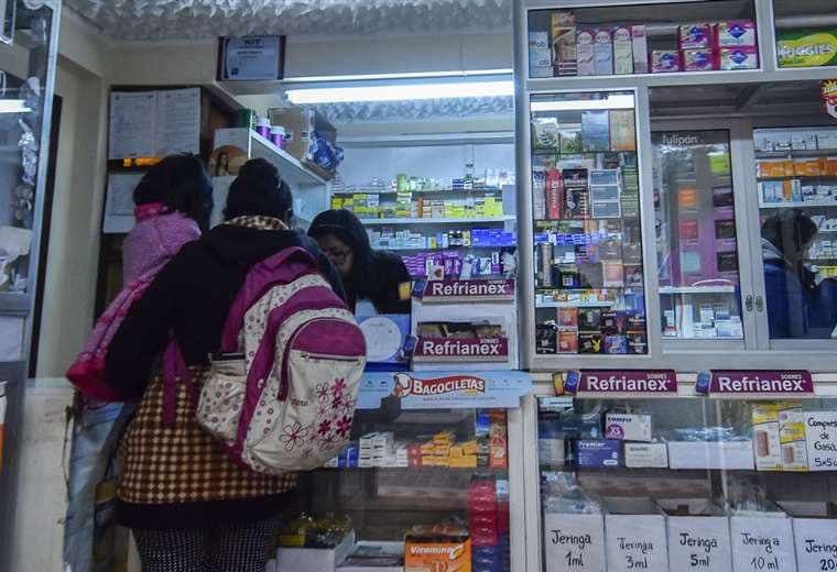 Alertan sobre el incremento en los precios de medicamentos hasta un 30% 