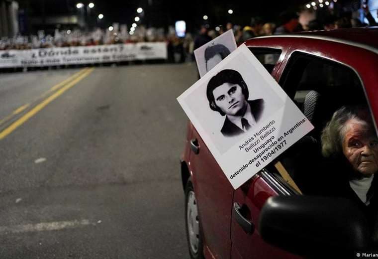 Uruguay marcha en silencio para exigir respuestas sobre sus desaparecidos